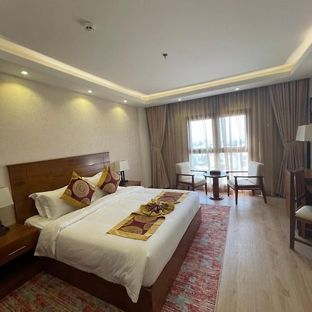 Alsahwa Hotel Seeb Buitenkant foto