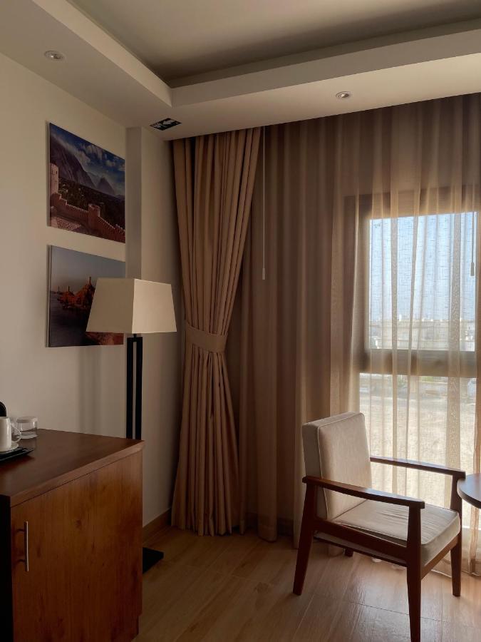 Alsahwa Hotel Seeb Buitenkant foto